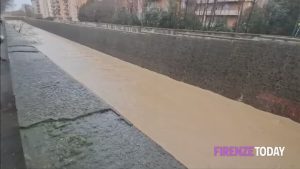 Il Mugnone di nuovo in piena / VIDEO