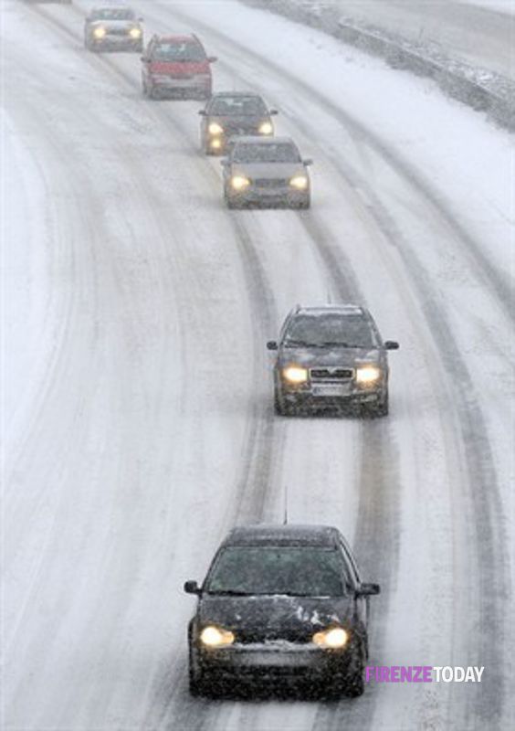 Allerta meteo in Toscana: pioggia e neve a bassa quota