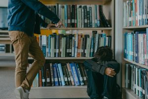 Bullismo, nelle scuole medie della Toscana vittima uno studente su quattro