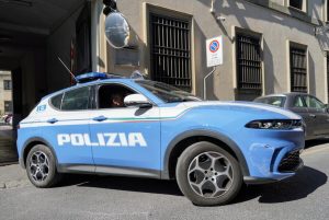 Atti sessuali con ragazzina di 13 anni in auto, arrestato 61enne