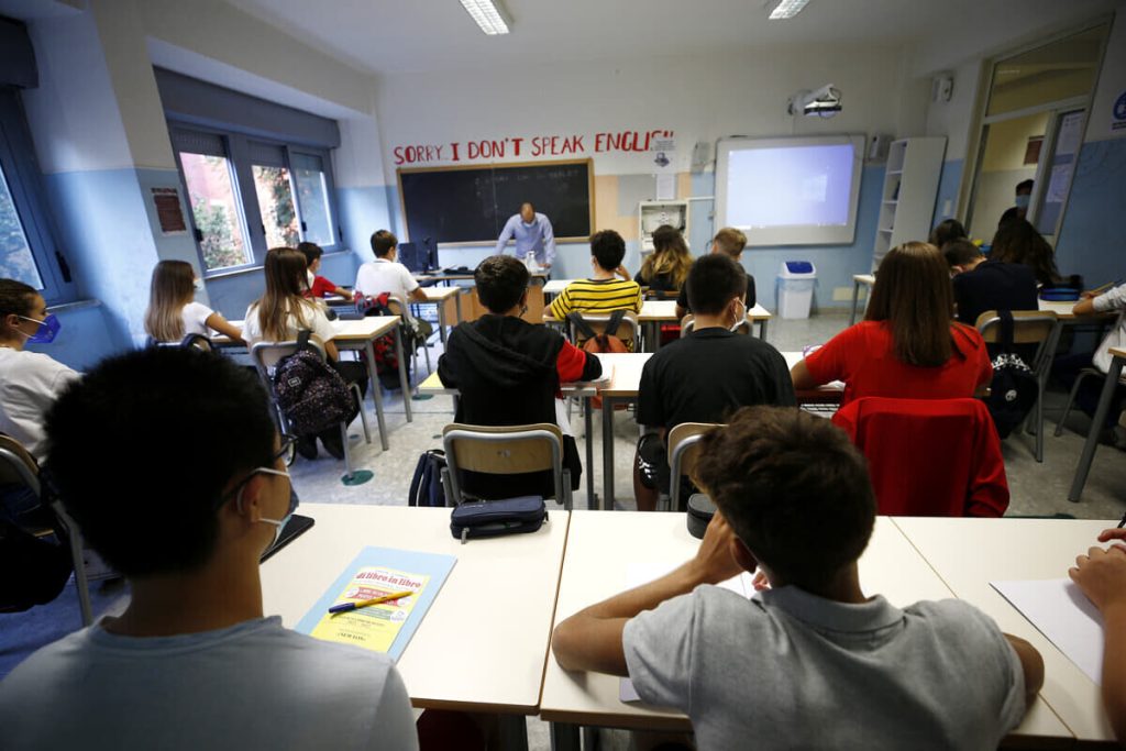 Il figlio viene bocciato e fanno causa alla scuola, adesso devono pagare il risarcimento