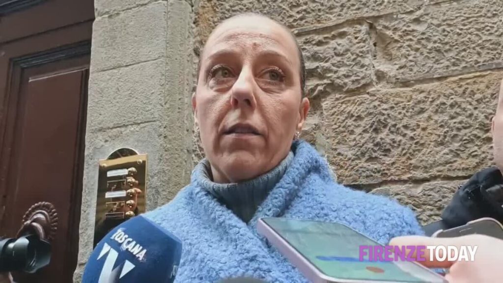 Guerra alle keybox: rimozione forzata. Funaro e vigili "armati" di tronchesi / VIDEO