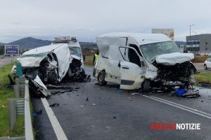 Grave incidente sul raccordo di Arezzo. Morto 58enne di Signa  FOTO
