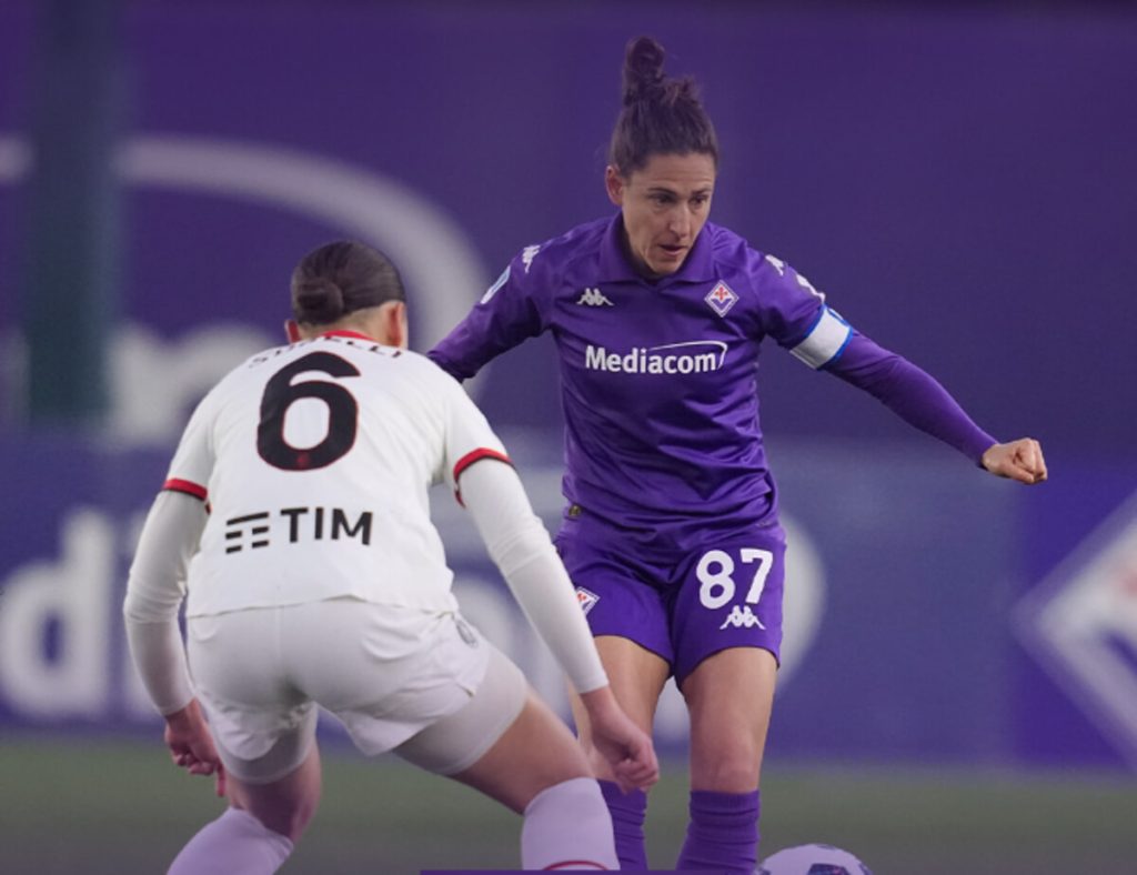 Fiorentina Femminile sprecona e sfortunata: col Milan finisce a reti bianche